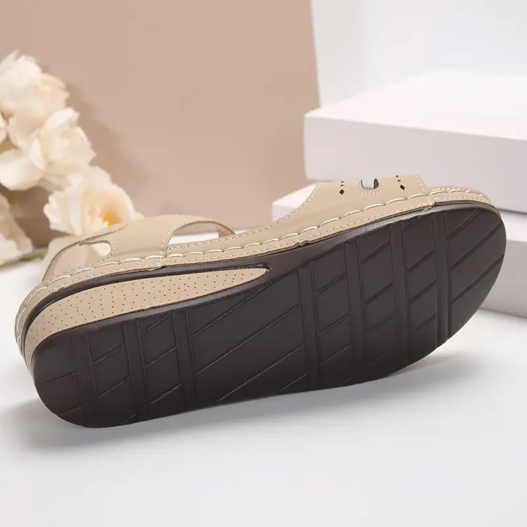 Sandália Ortopédica Feminina - Anabella