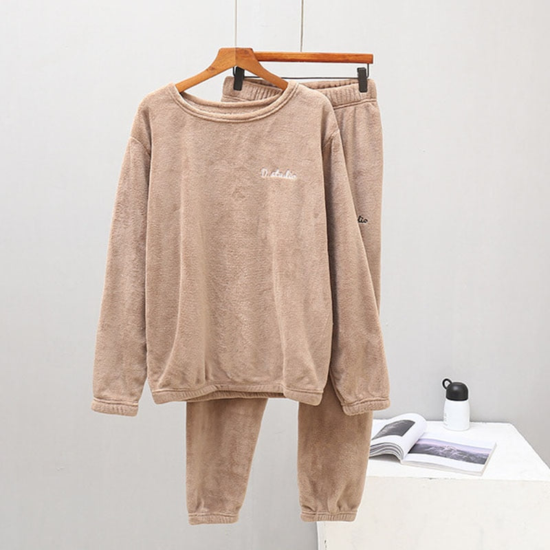 Pijama de Inverno Feminino em Fleece – Aurora