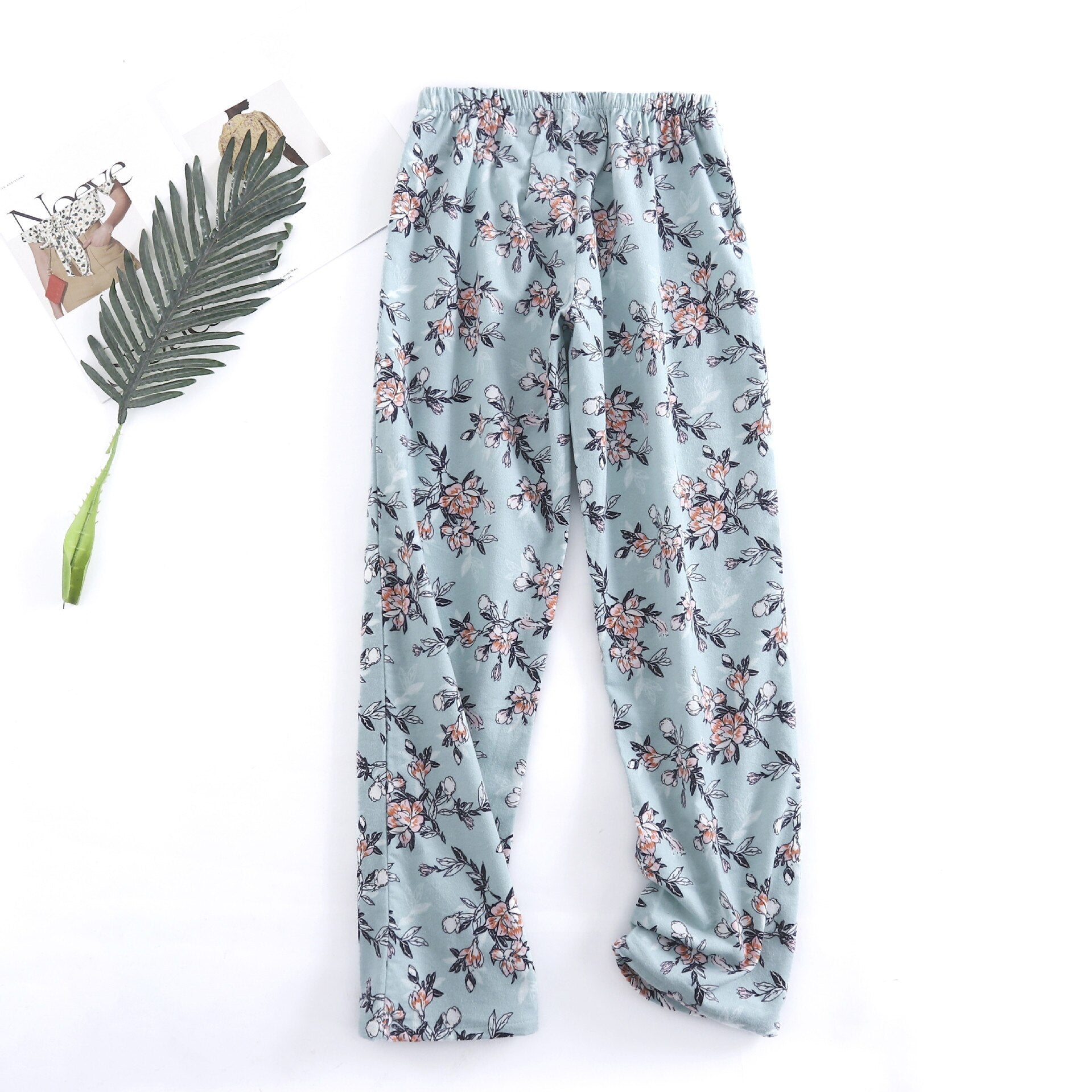 Pijama Jardins Americano – Floral Elegance