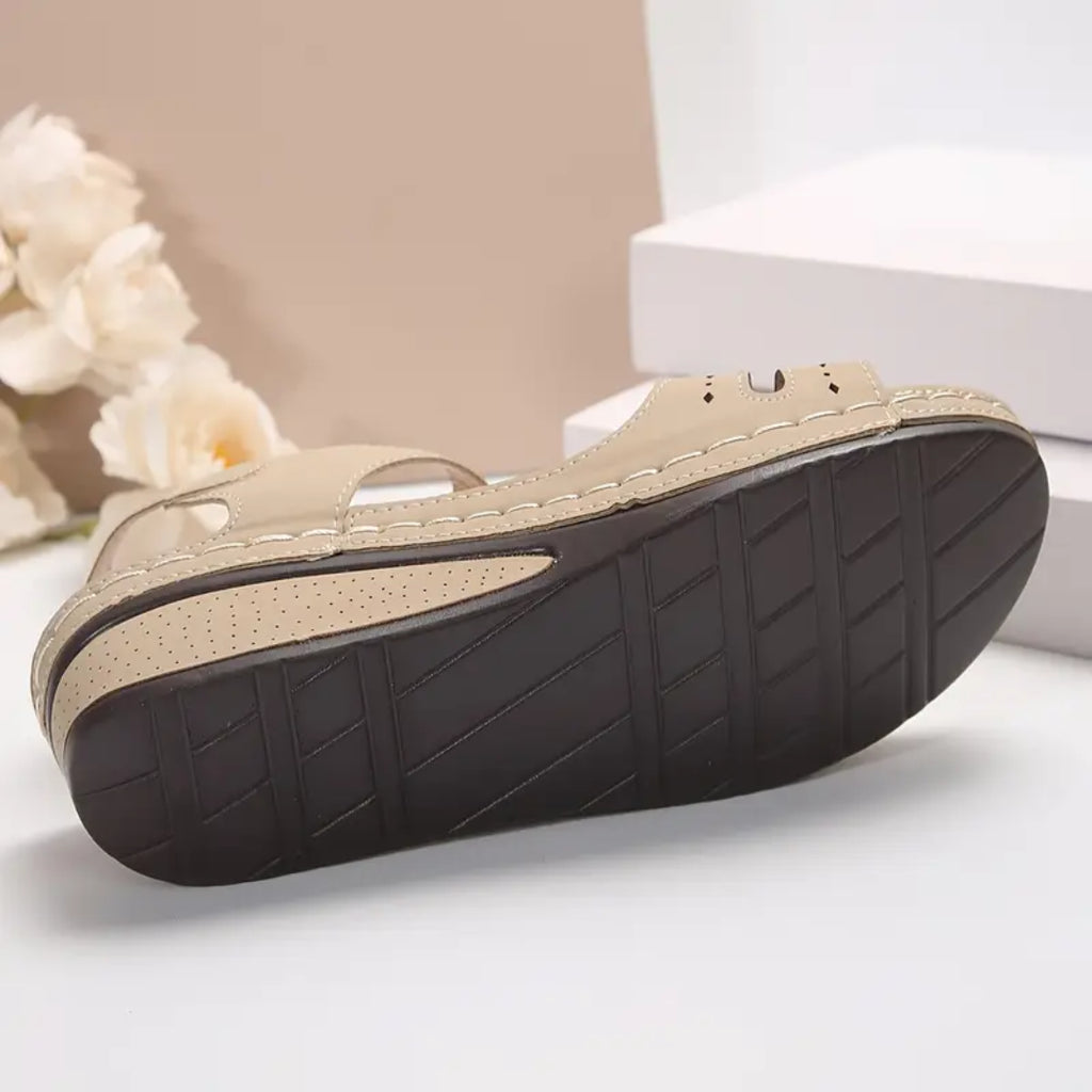 Sandália Ortopédica Feminina - Anabella