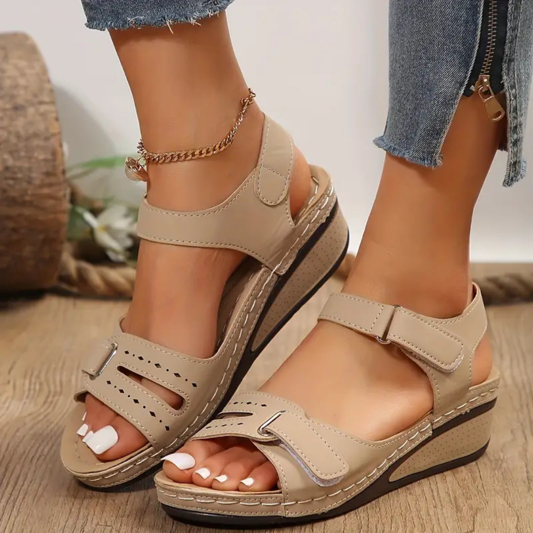 Sandália Ortopédica Feminina - Anabella