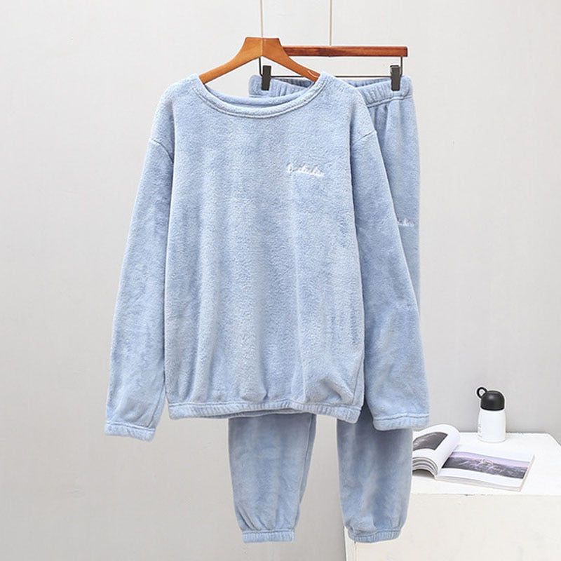 Pijama de Inverno Feminino em Fleece – Aurora