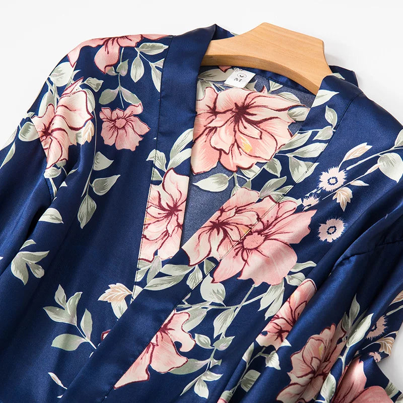 Conjunto Pijama 5 Peças em Cetim - Encanto Floral